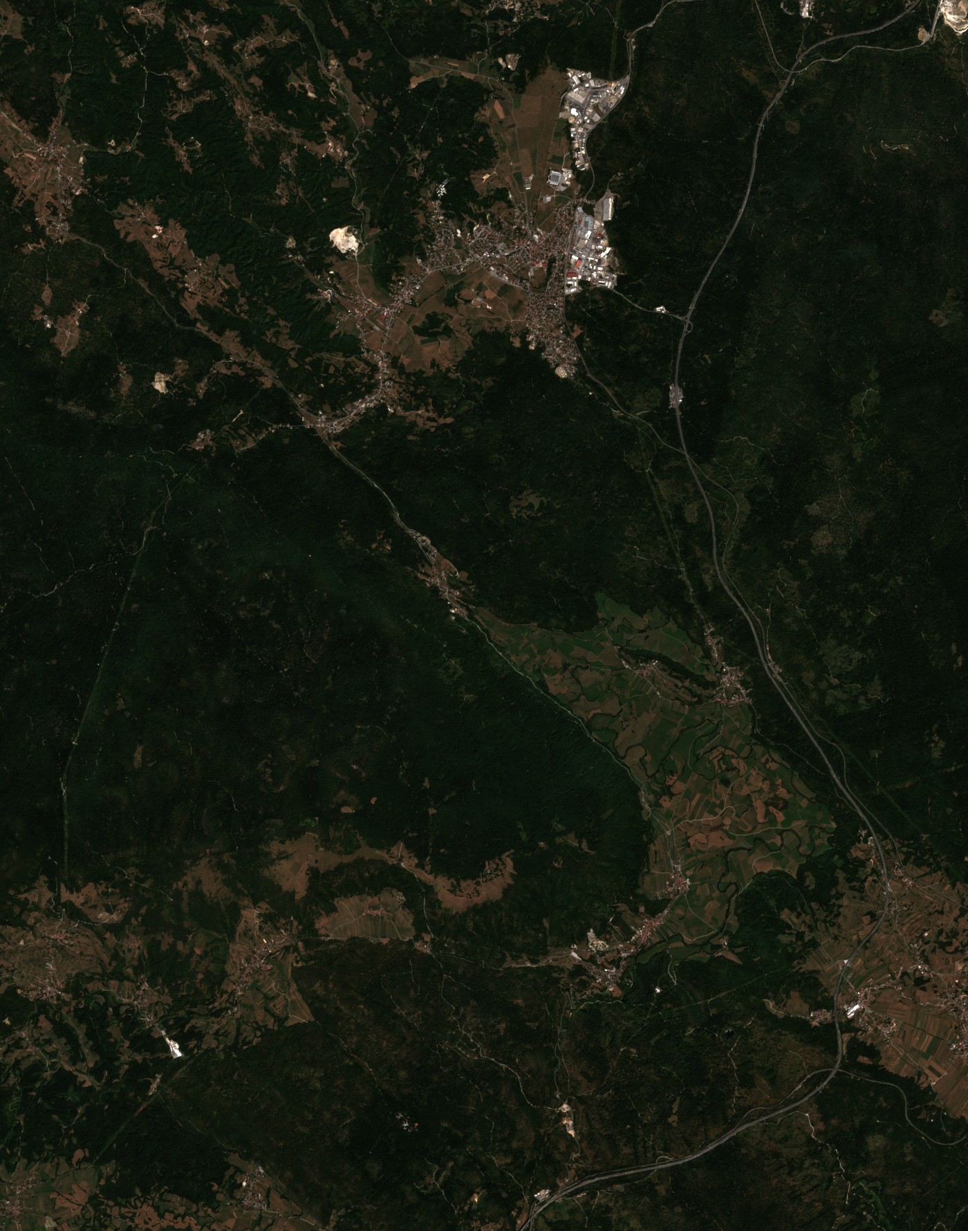 Najnovejši posnetek Logatca iz Sentinel-2 satelita